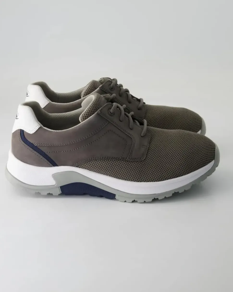 8000.26.01 Sneaker in Braun