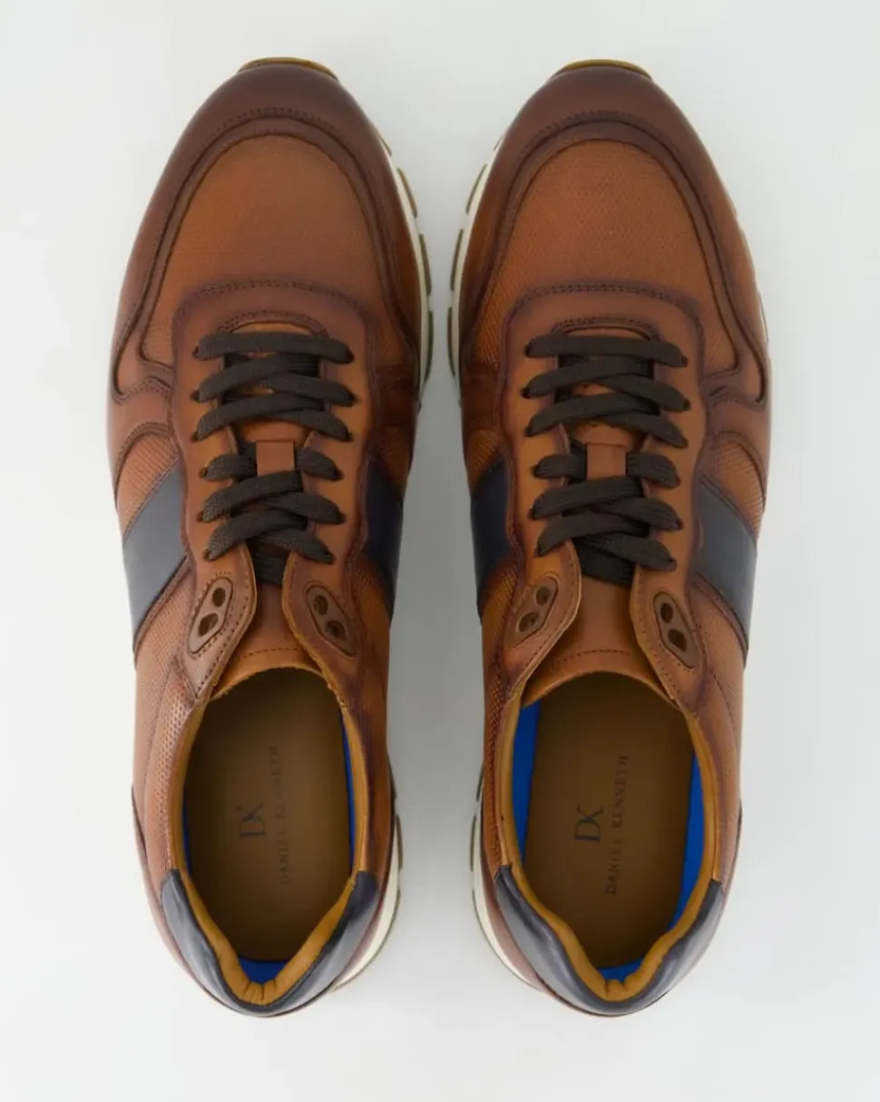 45054 Sneaker in Braun