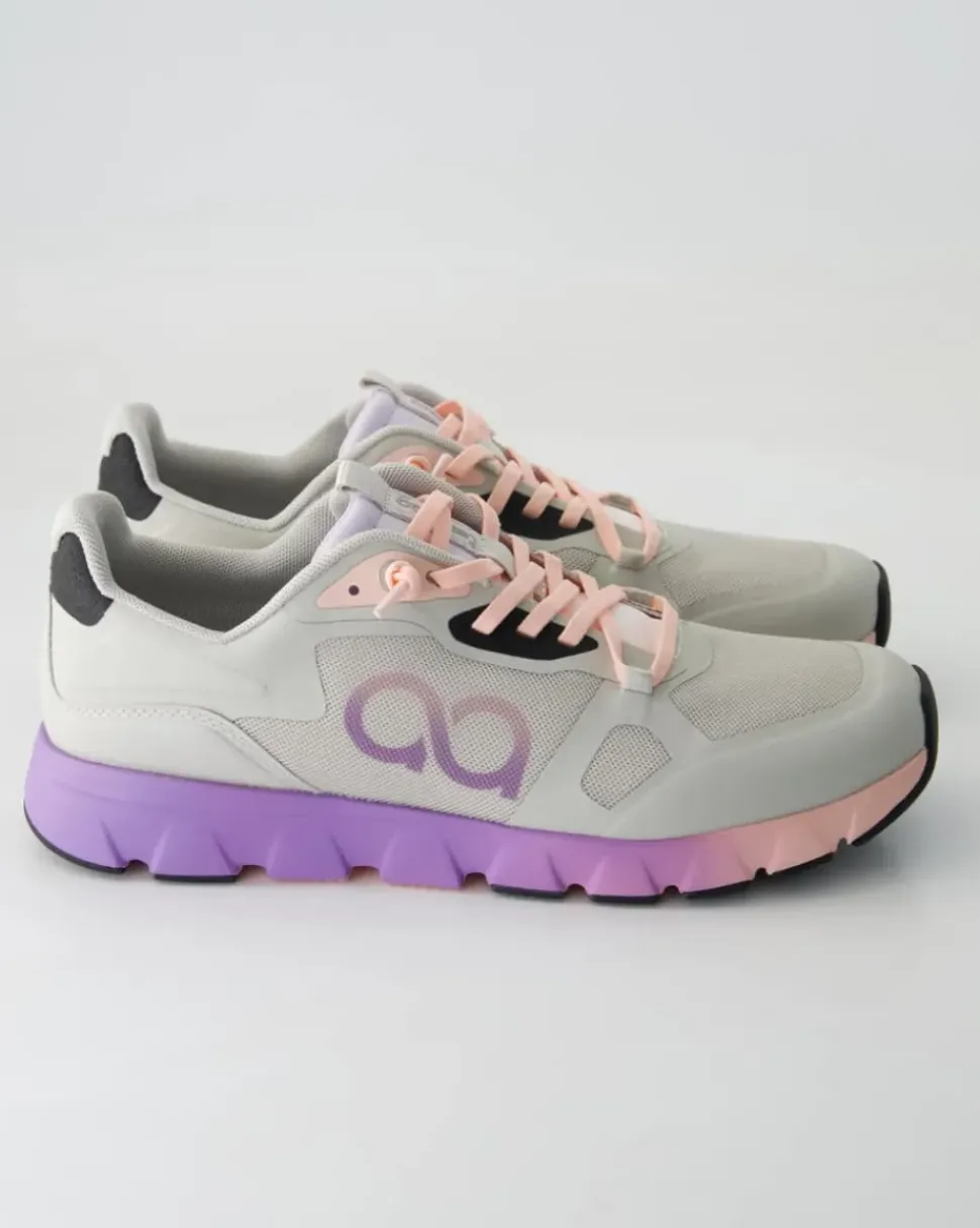 0002 Sneaker in Grau