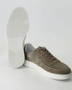 115229-02 Sneaker in Grau