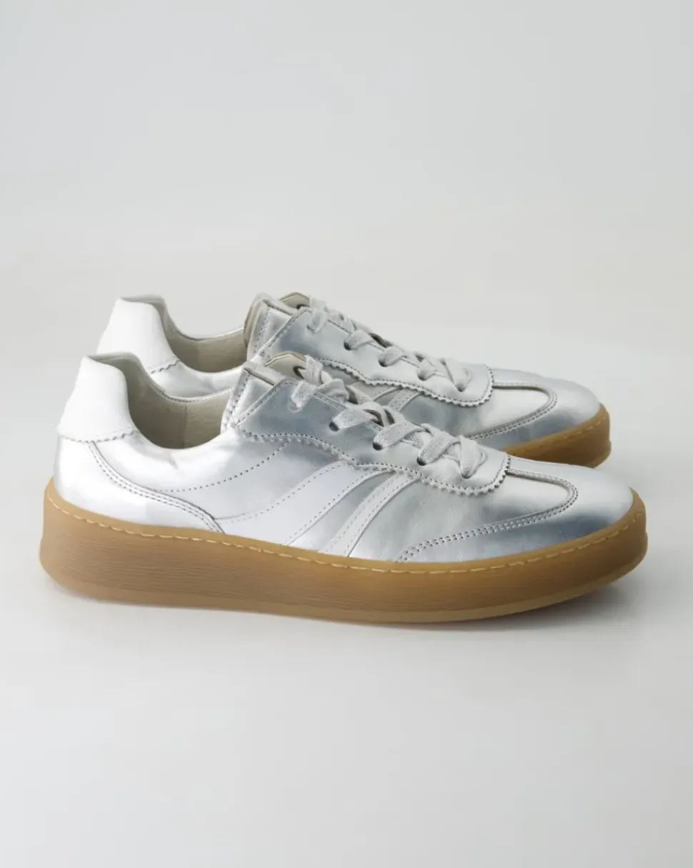66.435.80 Sneaker in Silber
