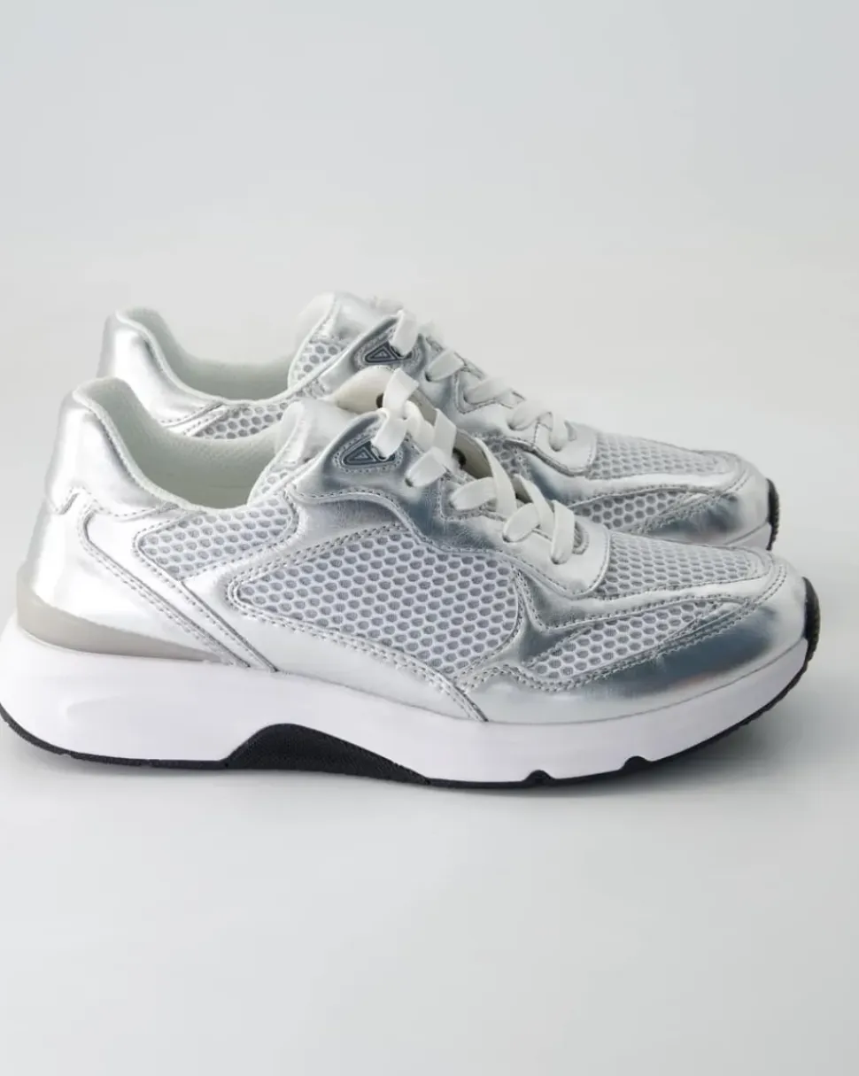 66.893.10 Sneaker in Silber