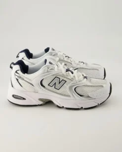 Sneaker Sportschuhe in Weiß