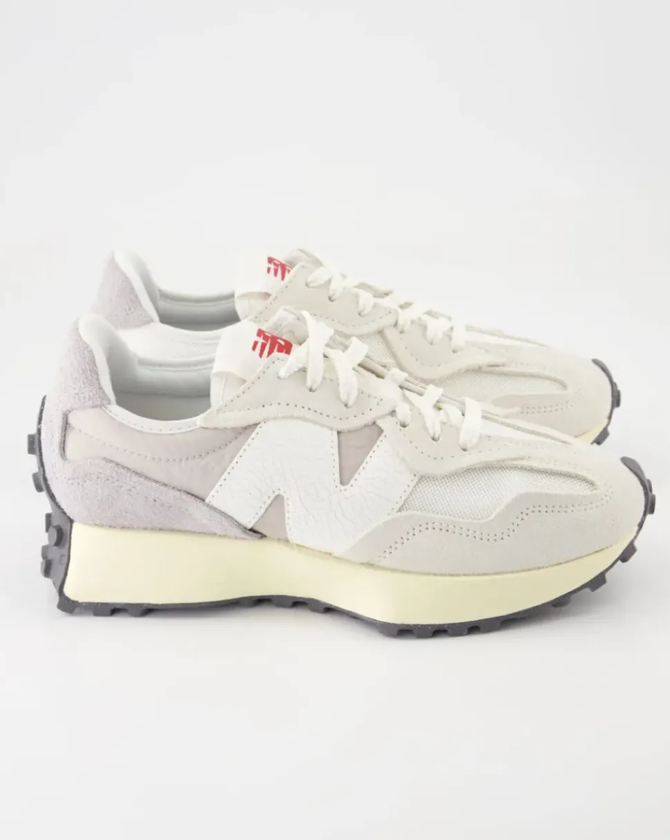 327 Sportschuhe in Beige