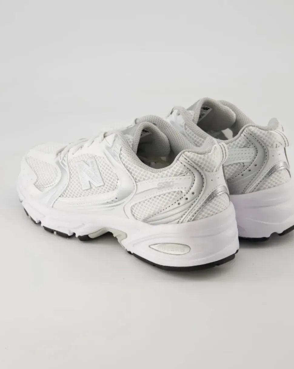 530 Sportschuhe in Weiß