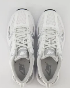 530 Sportschuhe in Weiß