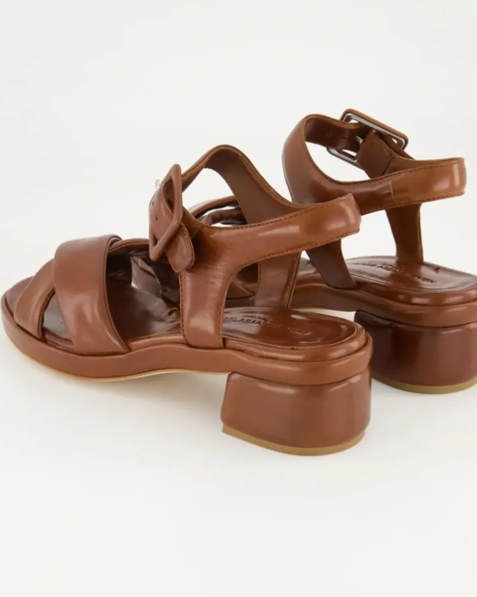 S227 Sandalen in Braun
