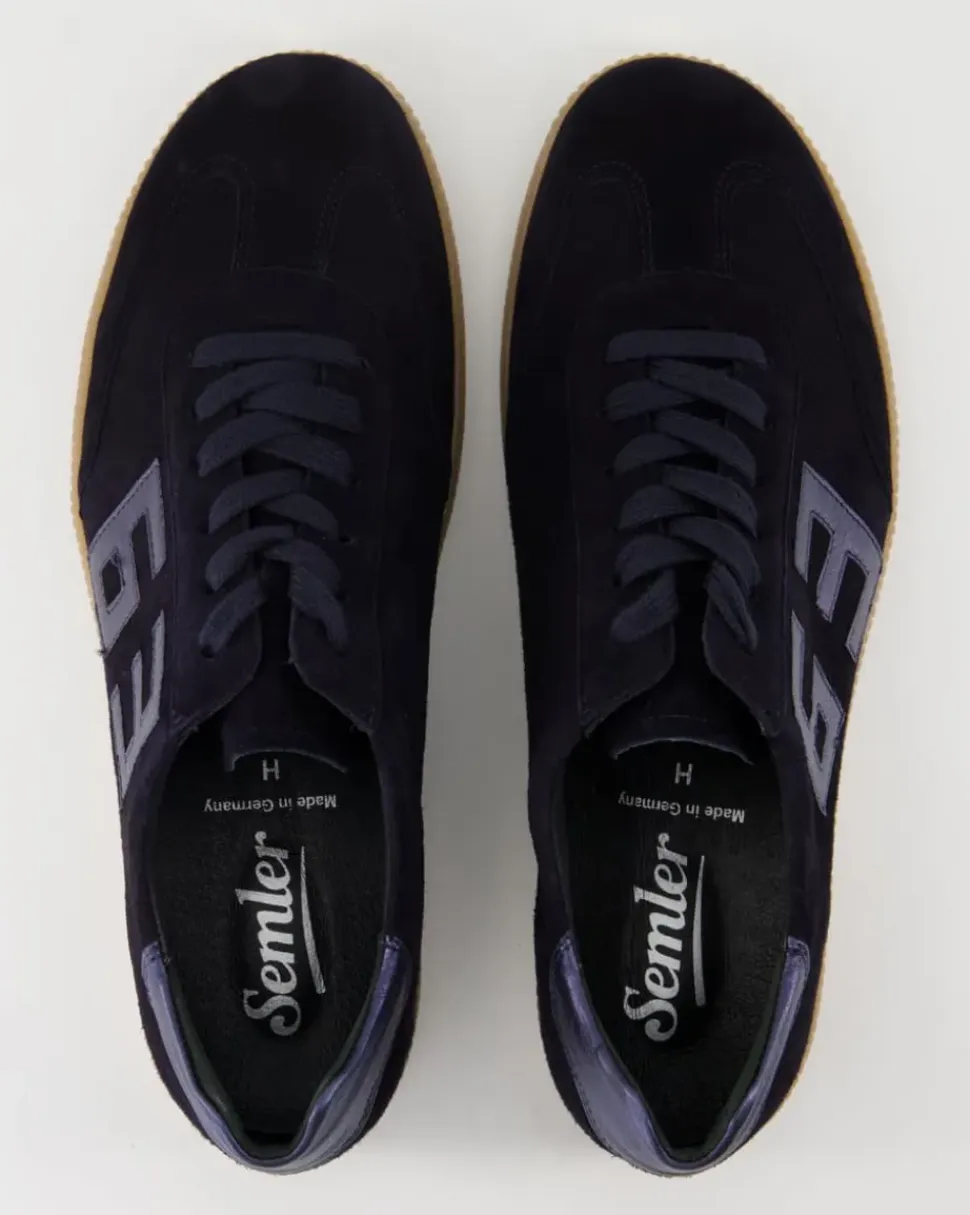 Steffi Sneaker