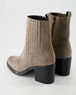 2403-11-21 Stiefeletten in Grau