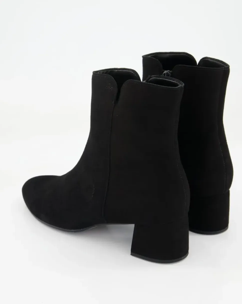 55.680.17 Stiefeletten in Schwarz