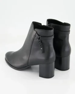 55.692.27 Stiefeletten in Schwarz