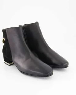 38322 Stiefeletten in Schwarz