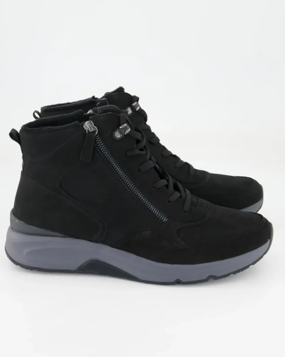 56.888.47 Stiefeletten in Schwarz