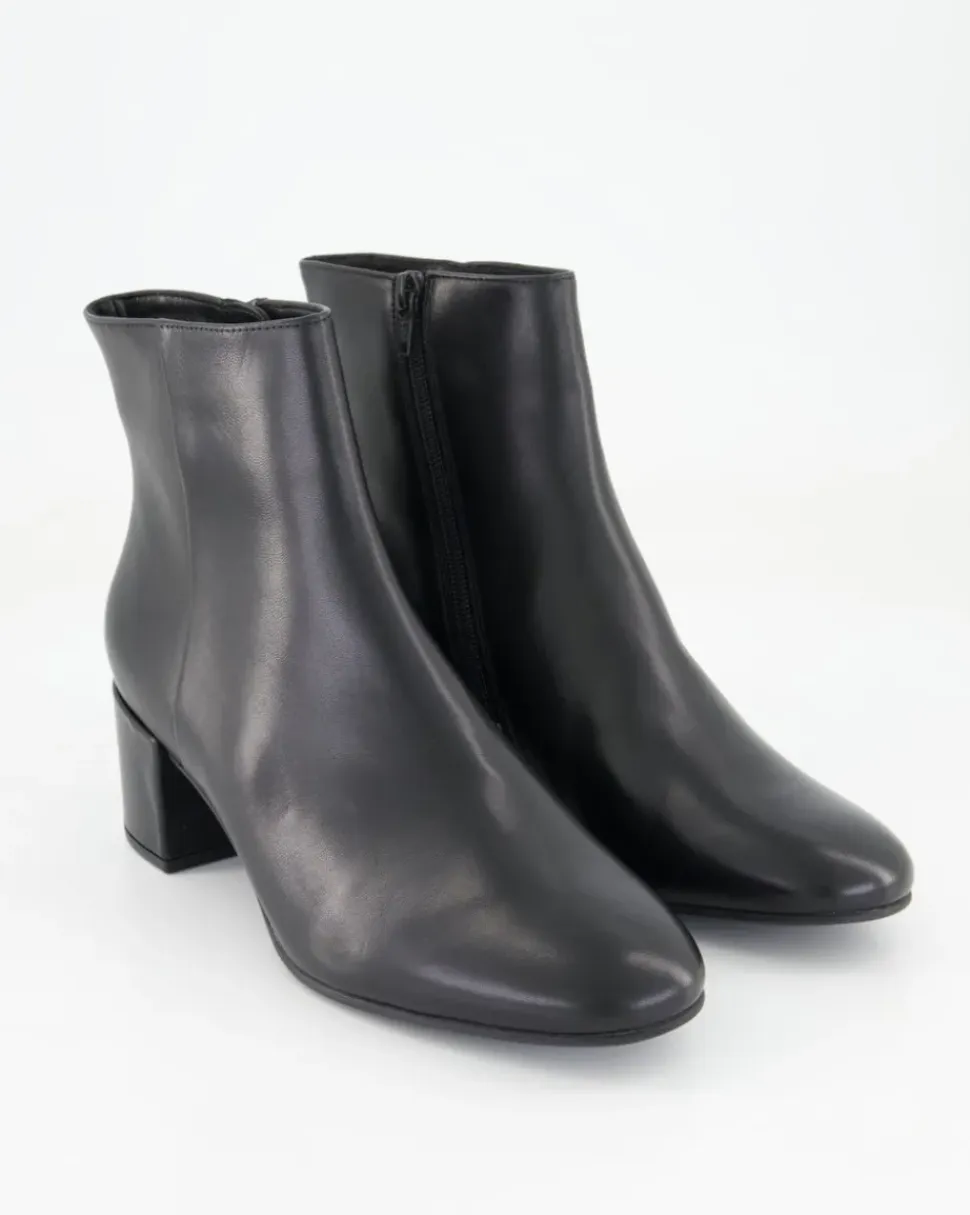 81341000100 Stiefeletten in Schwarz