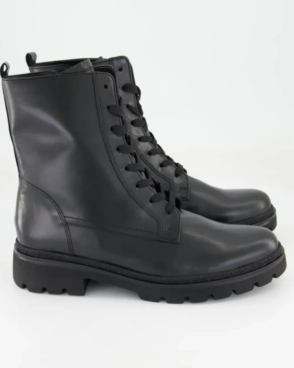 52.745.57 Stiefeletten in Schwarz