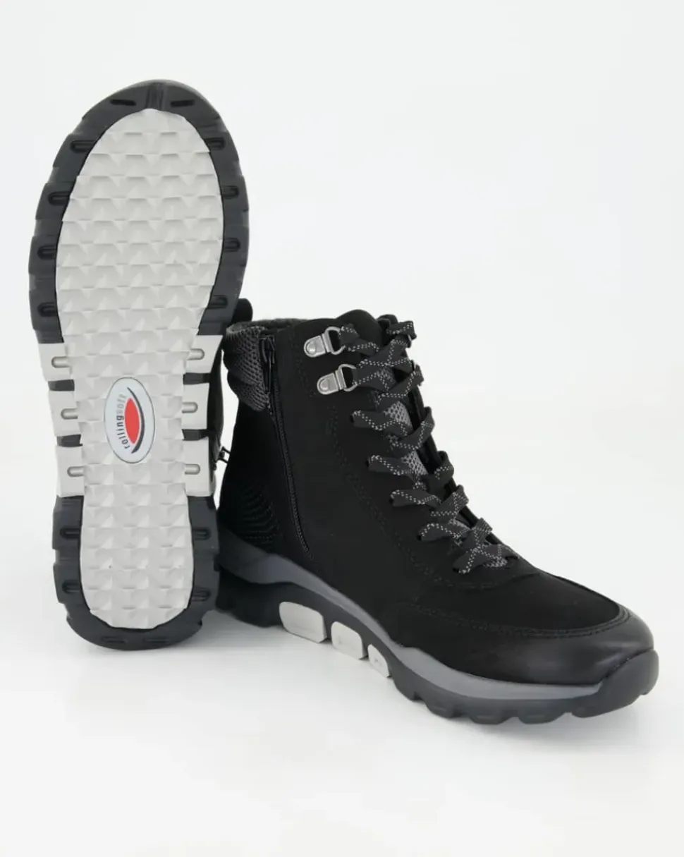 56.828.47 Stiefeletten in Schwarz