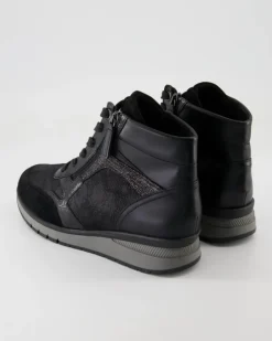 56.708.67 Stiefeletten in Schwarz