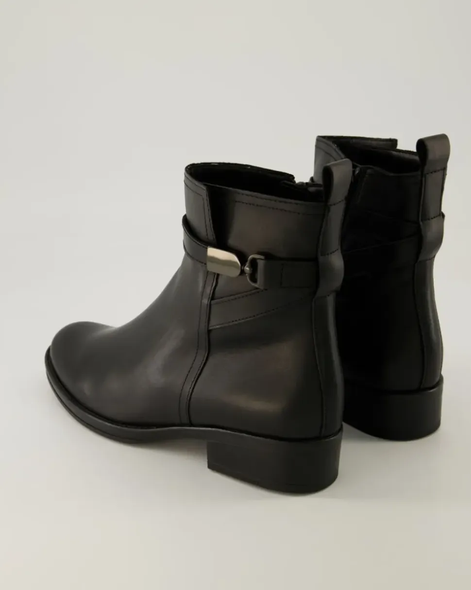 31.601.27 Stiefeletten in Schwarz