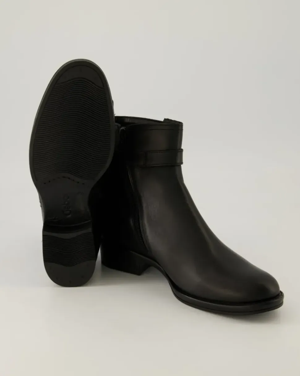 31.601.27 Stiefeletten in Schwarz