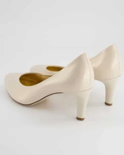Studio 60 Pumps in Beige