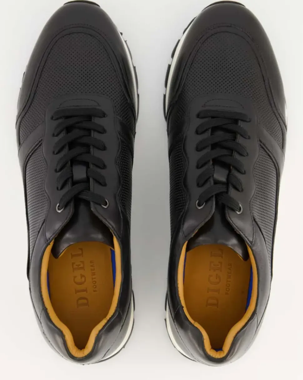 Super Sneaker in Schwarz