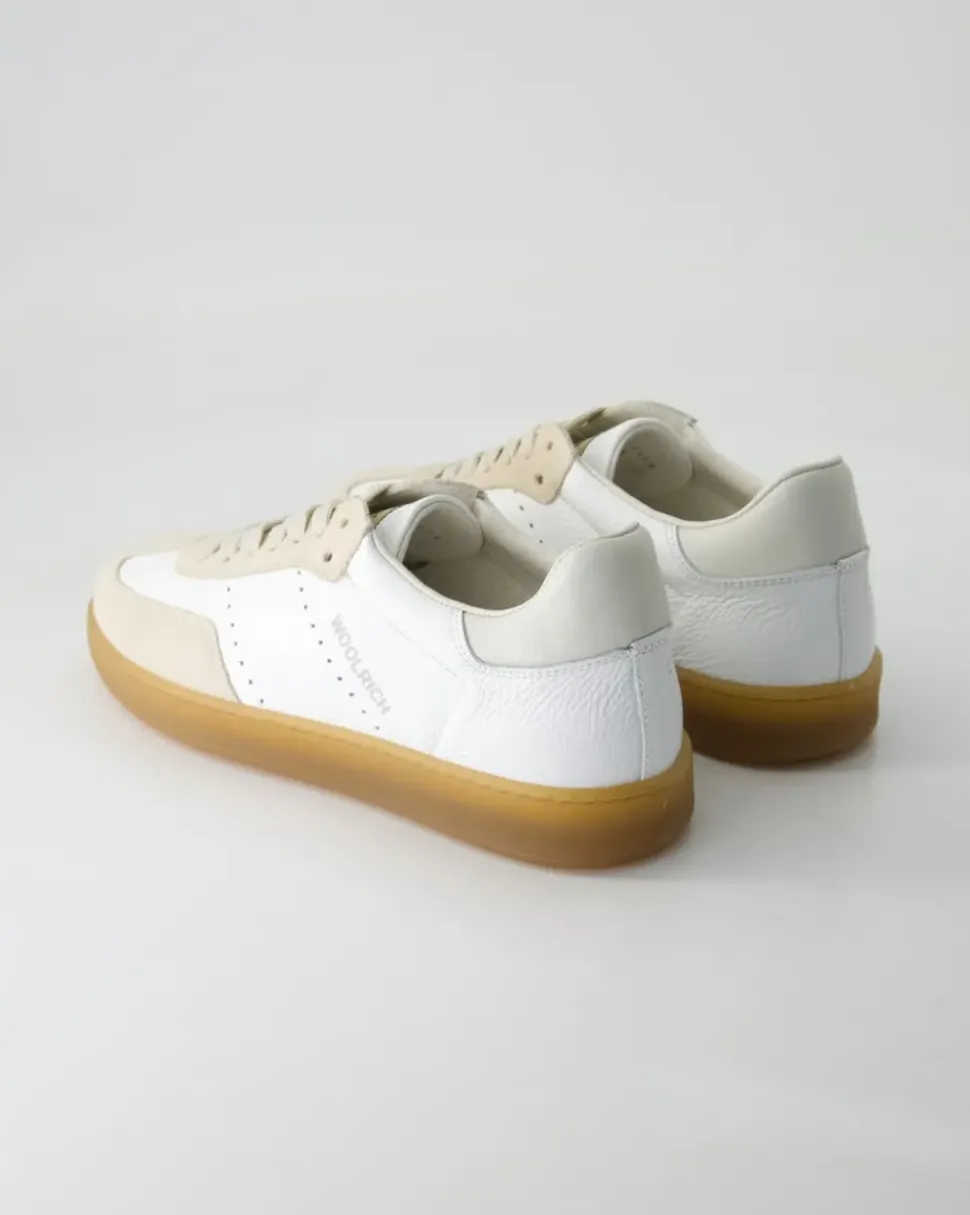 Swing Court Sneaker in Beige