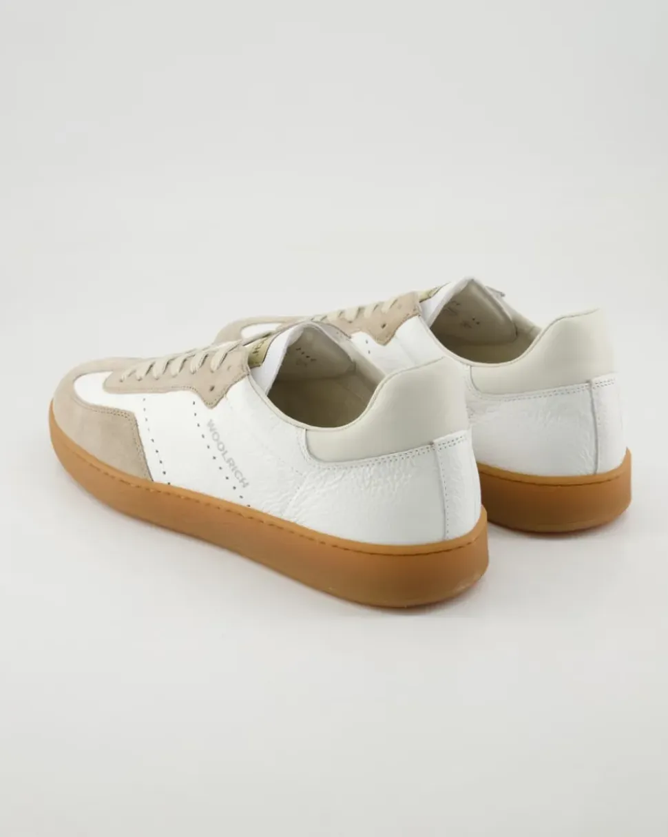 Swing Court Sneaker in Beige