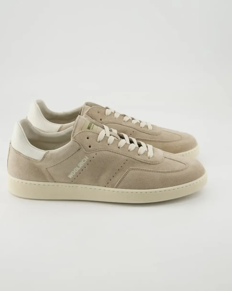 Swing Court Sneaker in Beige