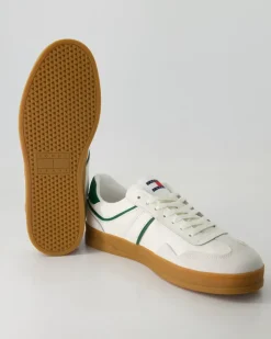 THE GREENWICH LEATHER Sneaker in Beige