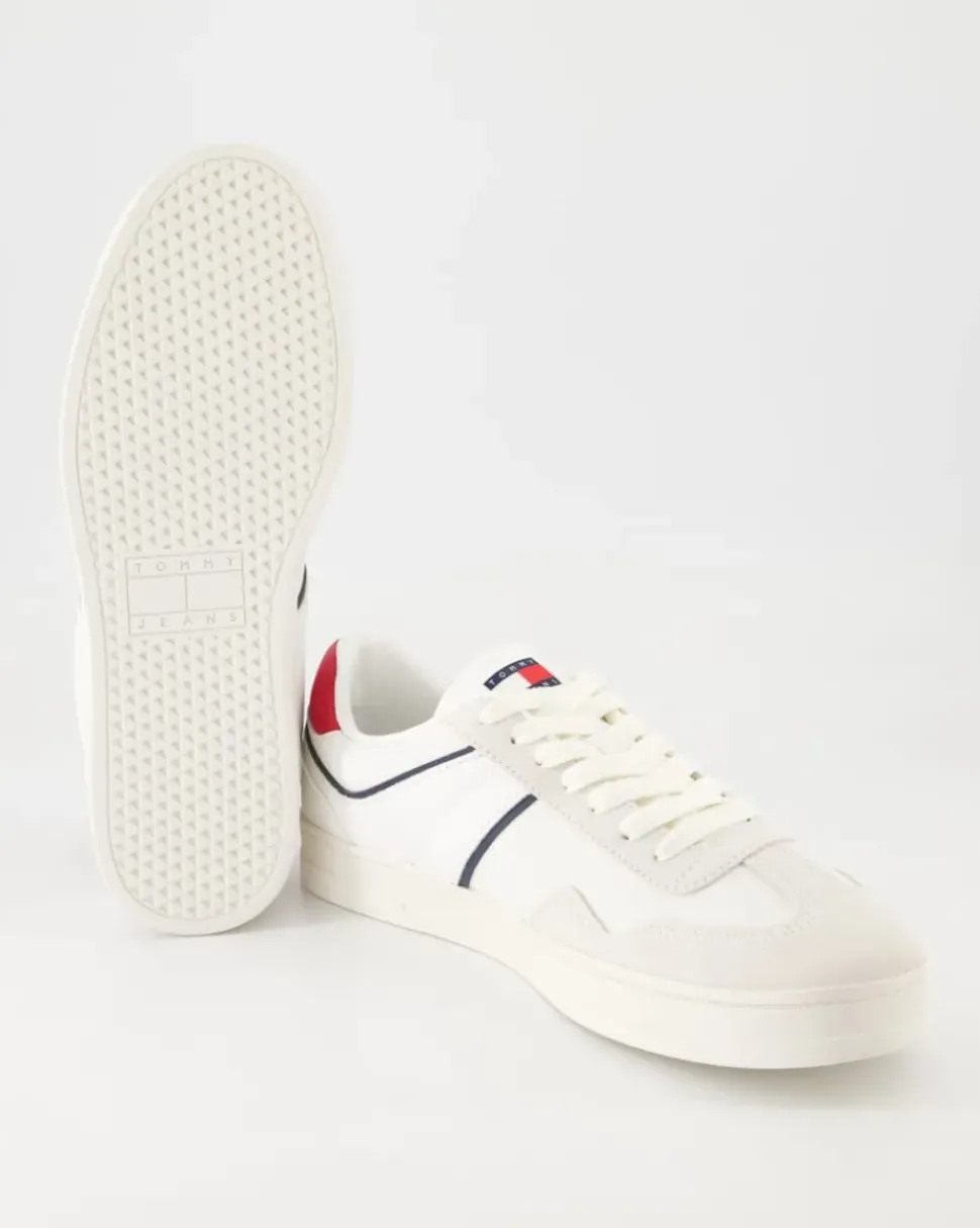 TJM Leather Retro Sneaker in Beige