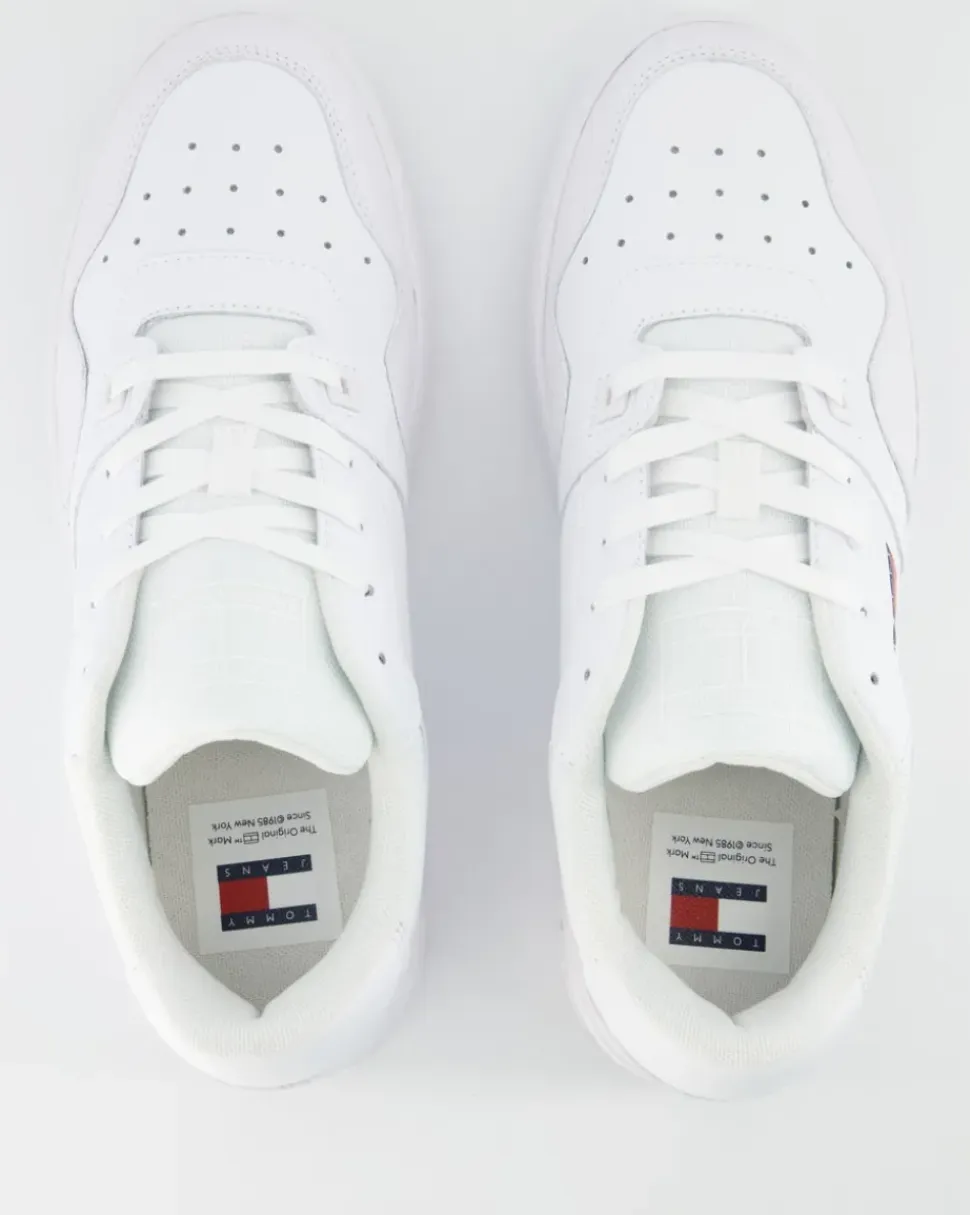 TJM Retro Basket ESS Sneaker in Weiß