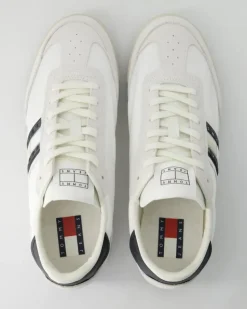 TJM RETRO RUNNER CLEATED Sneaker in Beige