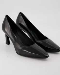 T02 Pumps in Schwarz