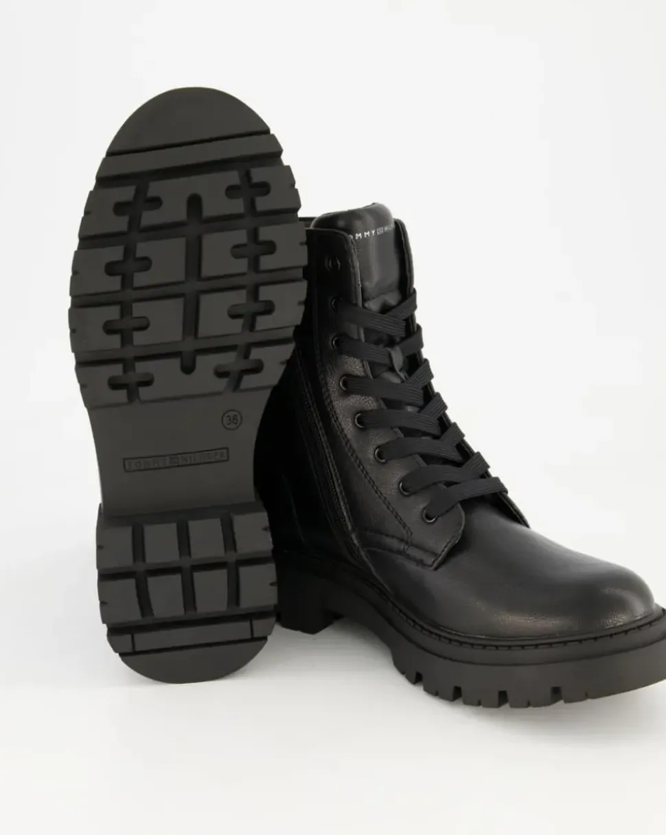 Tronchetto Schnürstiefel in Schwarz