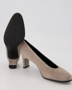 TR01 Pumps in Beige
