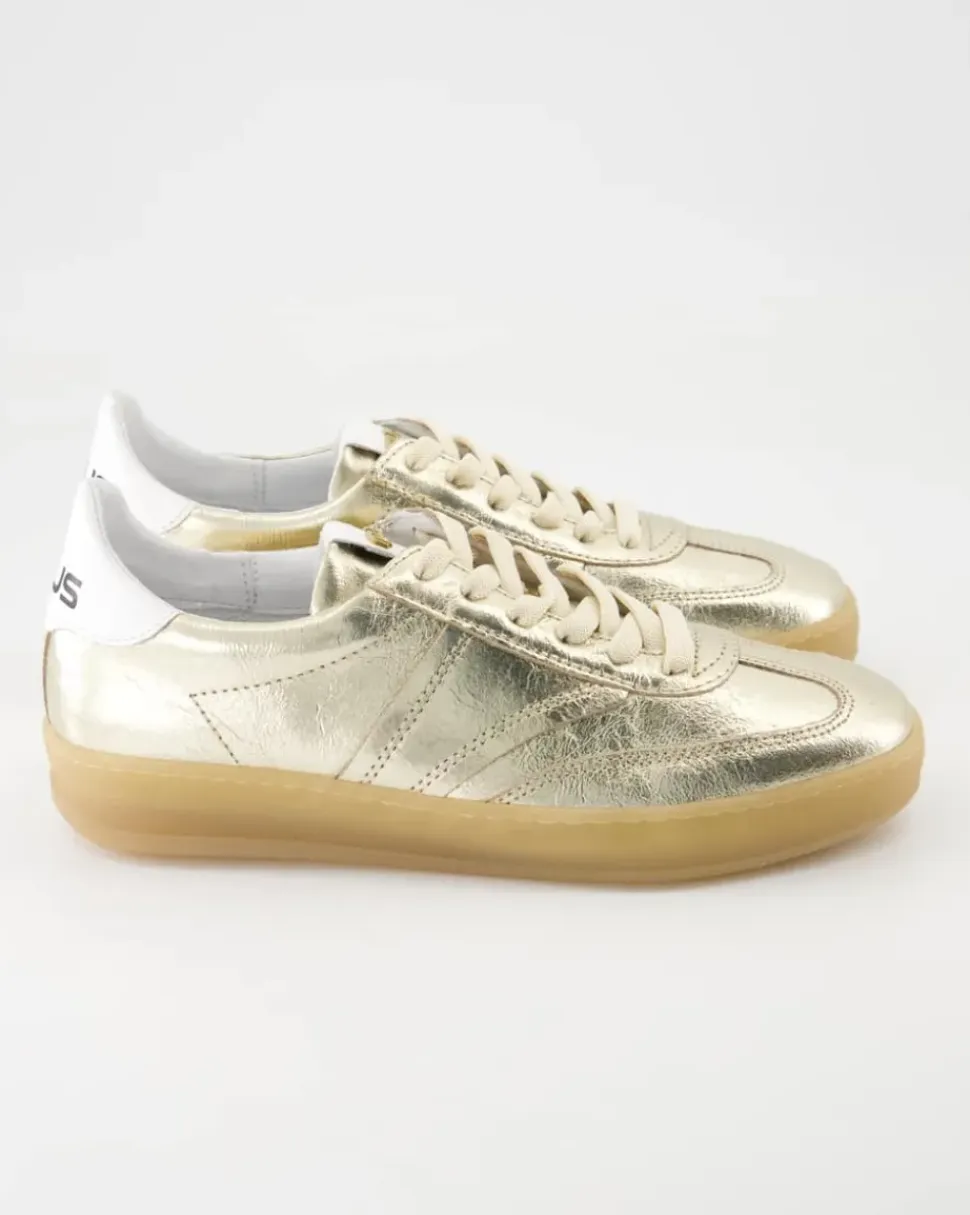 T94132 Sneaker in Gold