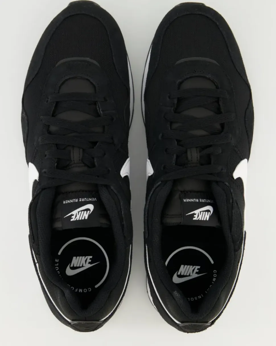 Venture Runner Sneaker in Schwarz