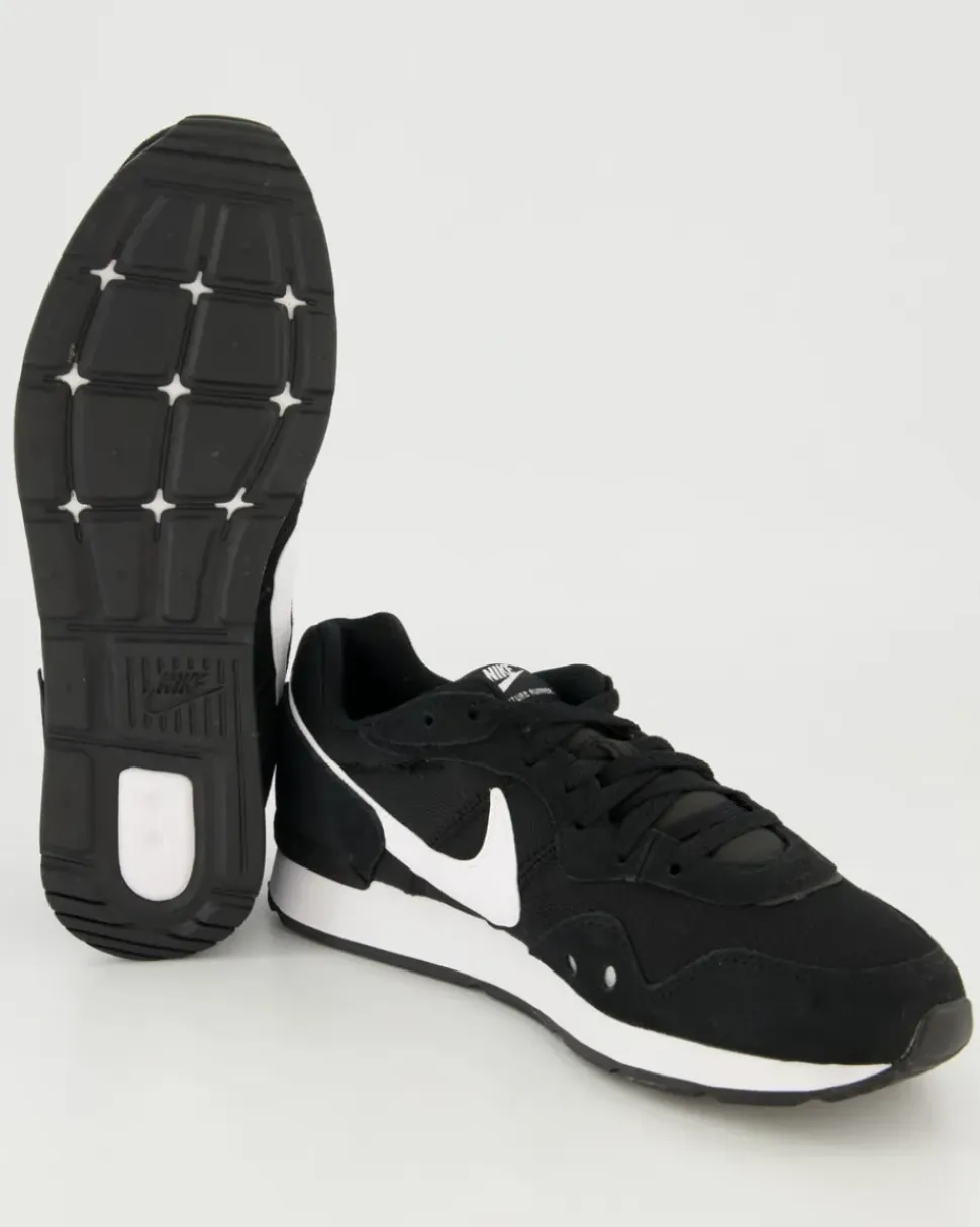 Venture Runner Sneaker in Schwarz