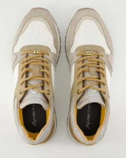 Vince Sneaker in Beige
