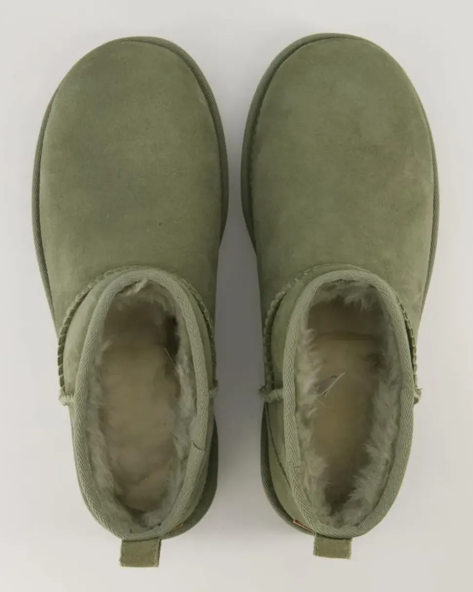 W Classic Ultra Mini Winterstiefel in Grün