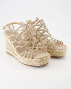 986 Wedges in Beige