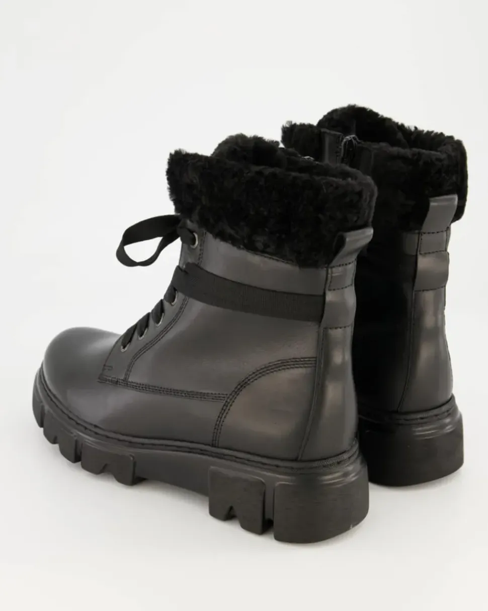 31.731.77 Winterstiefel in Schwarz