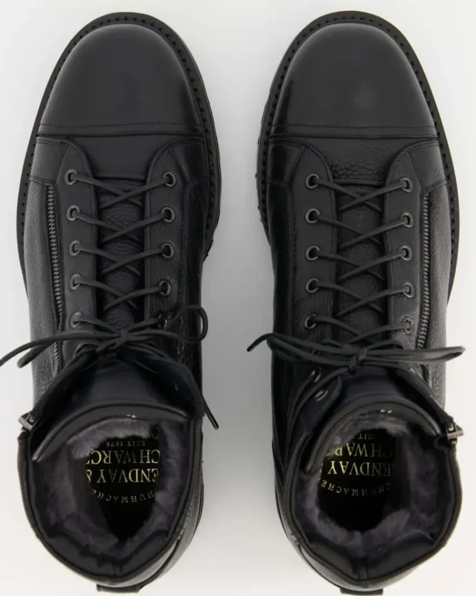 0672001 Winterstiefel in Schwarz