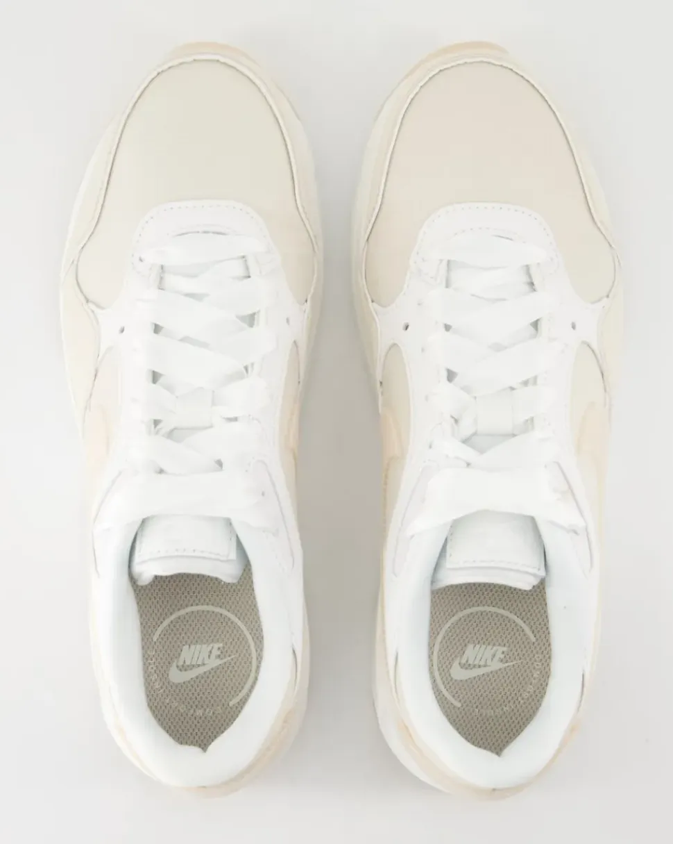 W Nike Air Max Sneaker in Weiß