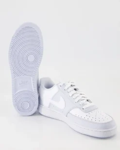 W Nike Court Vison Lo Sneaker in Grau