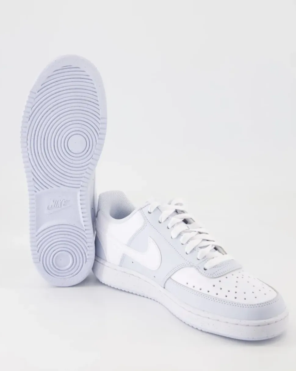 W Nike Court Vison Lo Sneaker in Grau