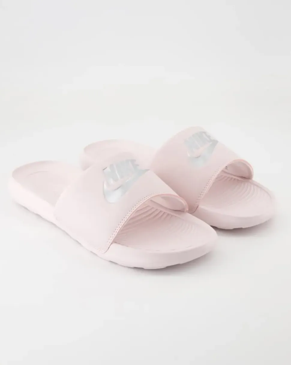 W Nike Victori Pantoletten in Rosa